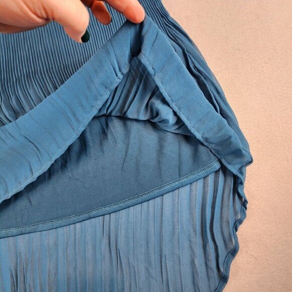 City Chic NEW Womens Blue Pleated Hi-Low Tank Halter Top Shirt Tunic Small (16) - Picture 9 of 12